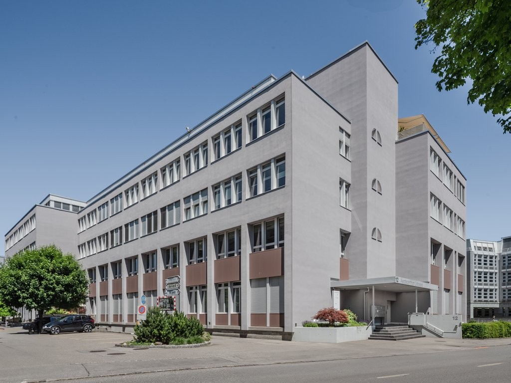 1486m² commerciale