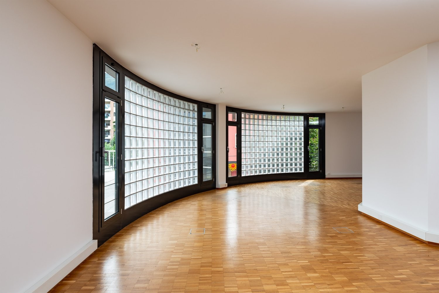 87m² office, foto 6 di 10