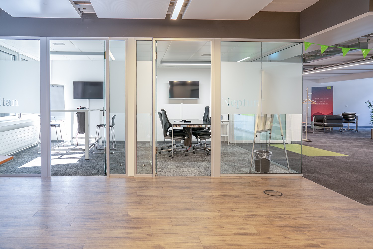 ufficio di 1126m²