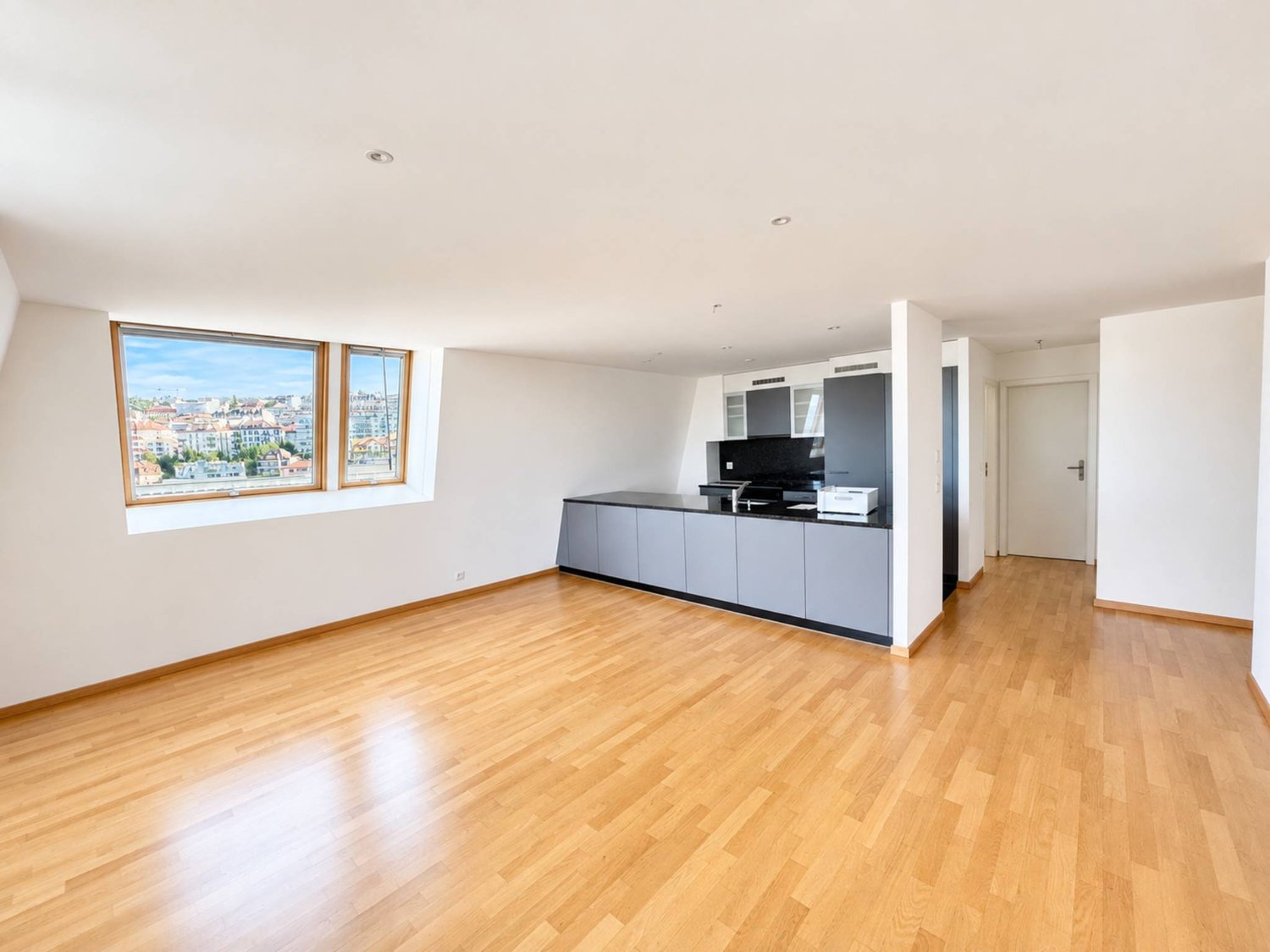 4 ½ locali appartamento attico, foto 1 di 10