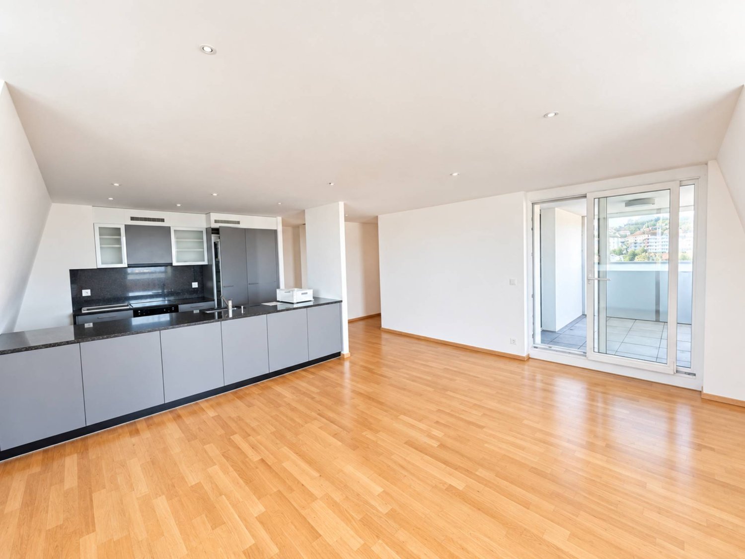 4 ½ locali appartamento attico, foto 3 di 10