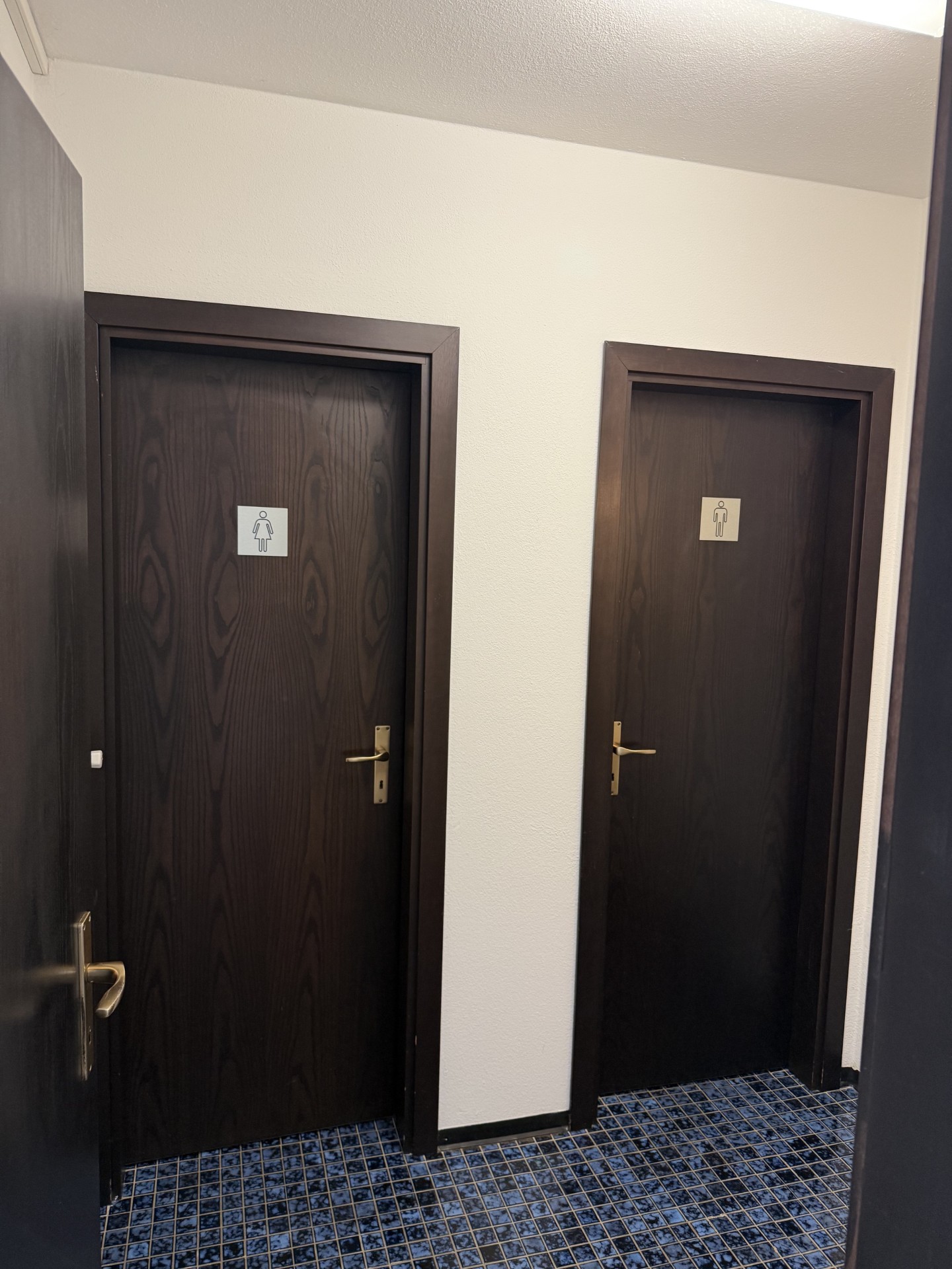 1m² office