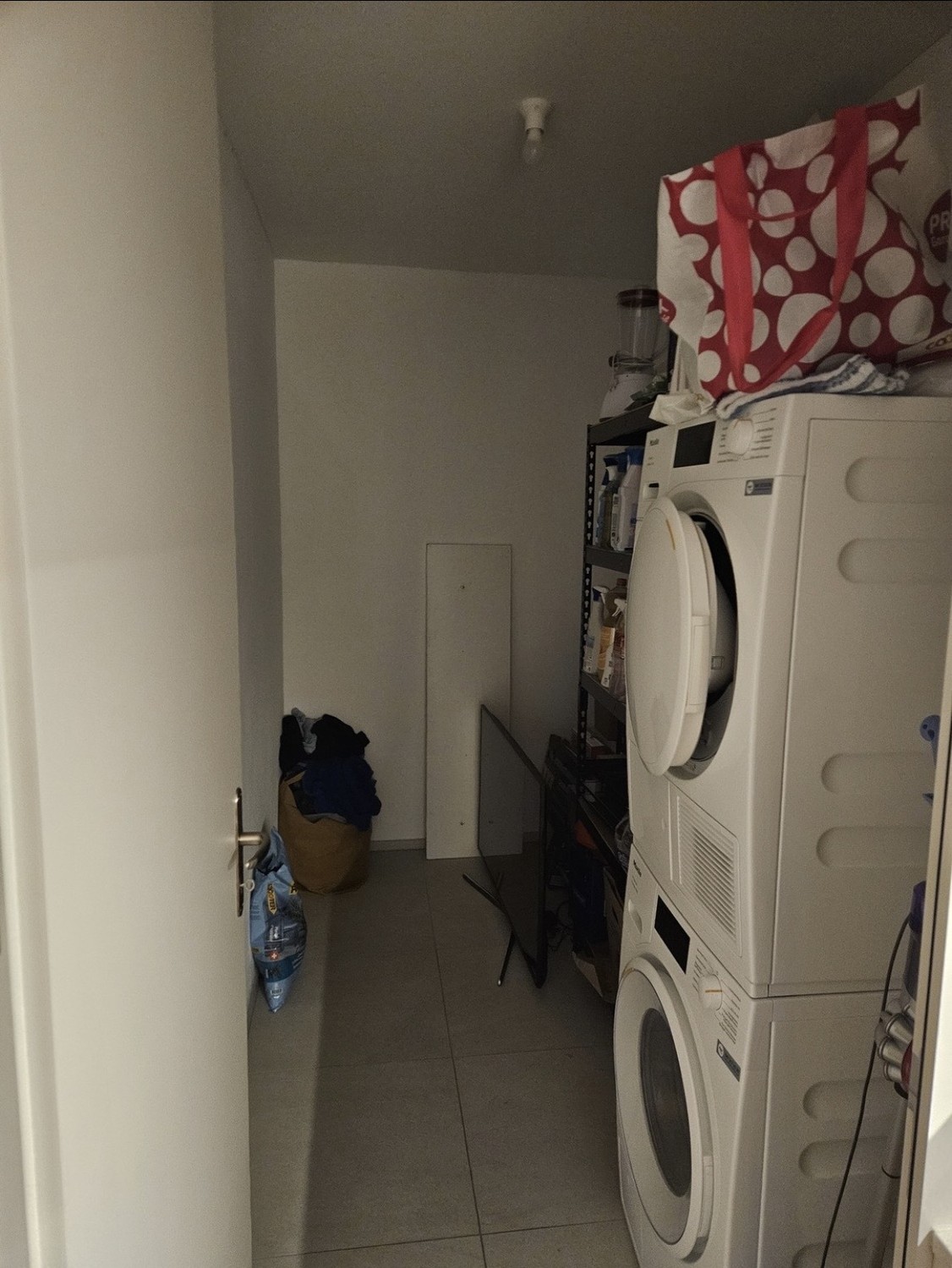 Camera in un appartamento condiviso