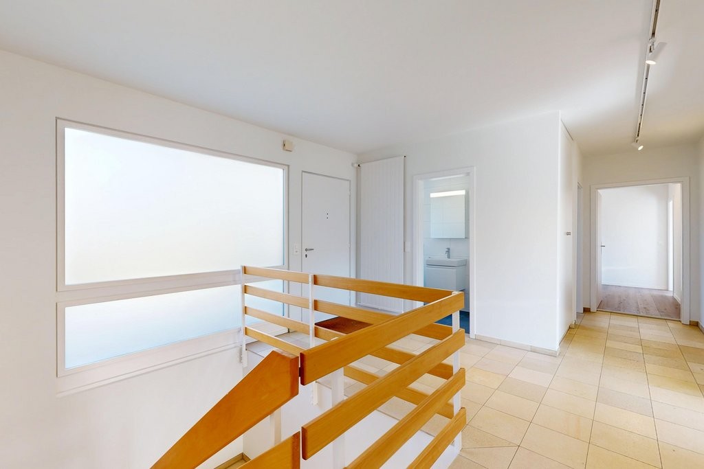 Casa unifamiliare di 8 ½ locali