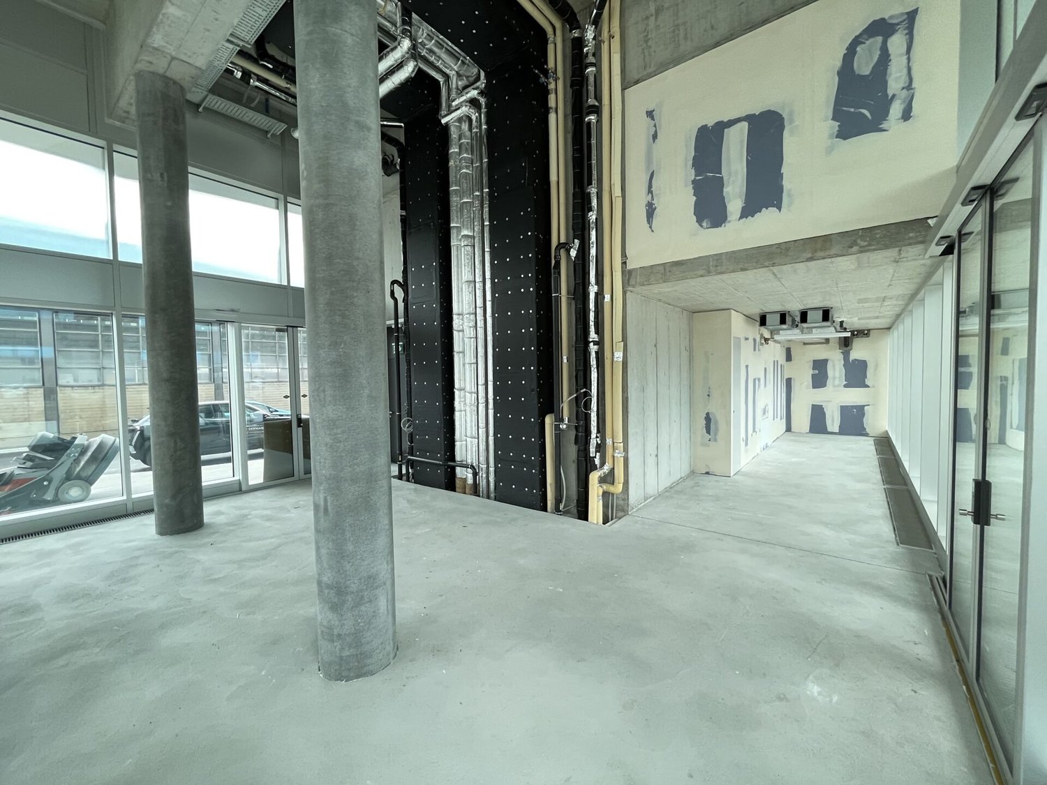 65m² negozio