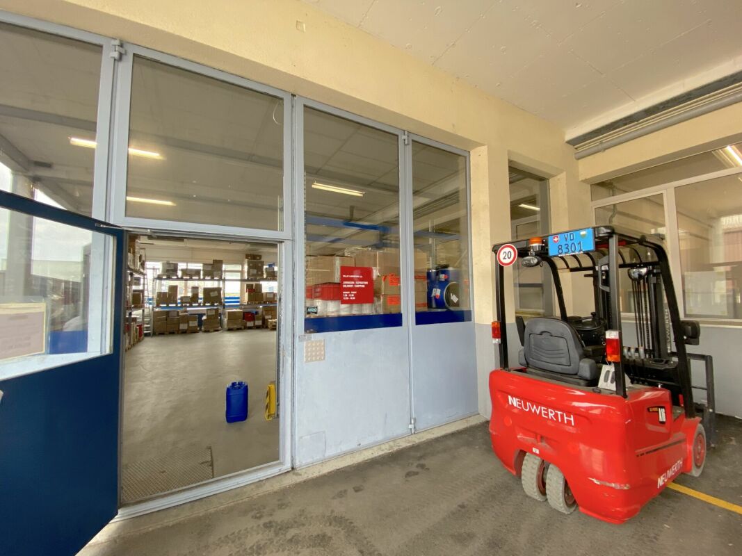 1000m² commerciale