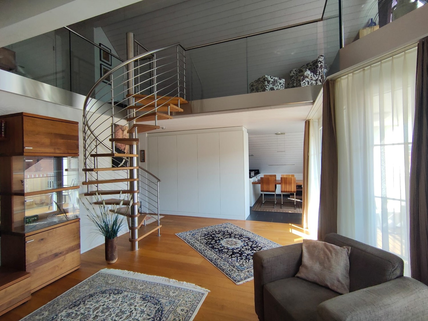 Appartamento di 5 ½ locali, foto 2 di 10