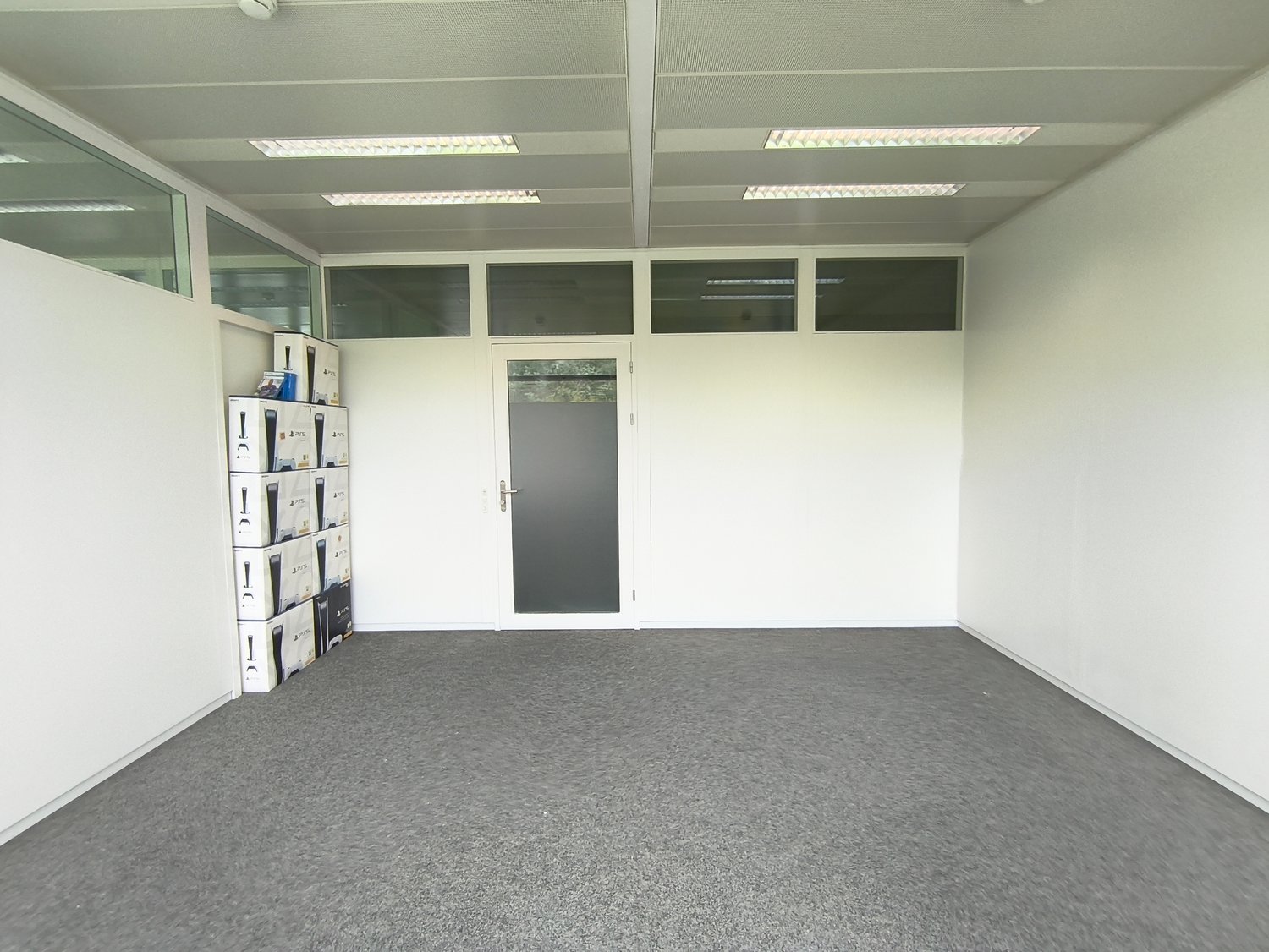 64m² ufficio