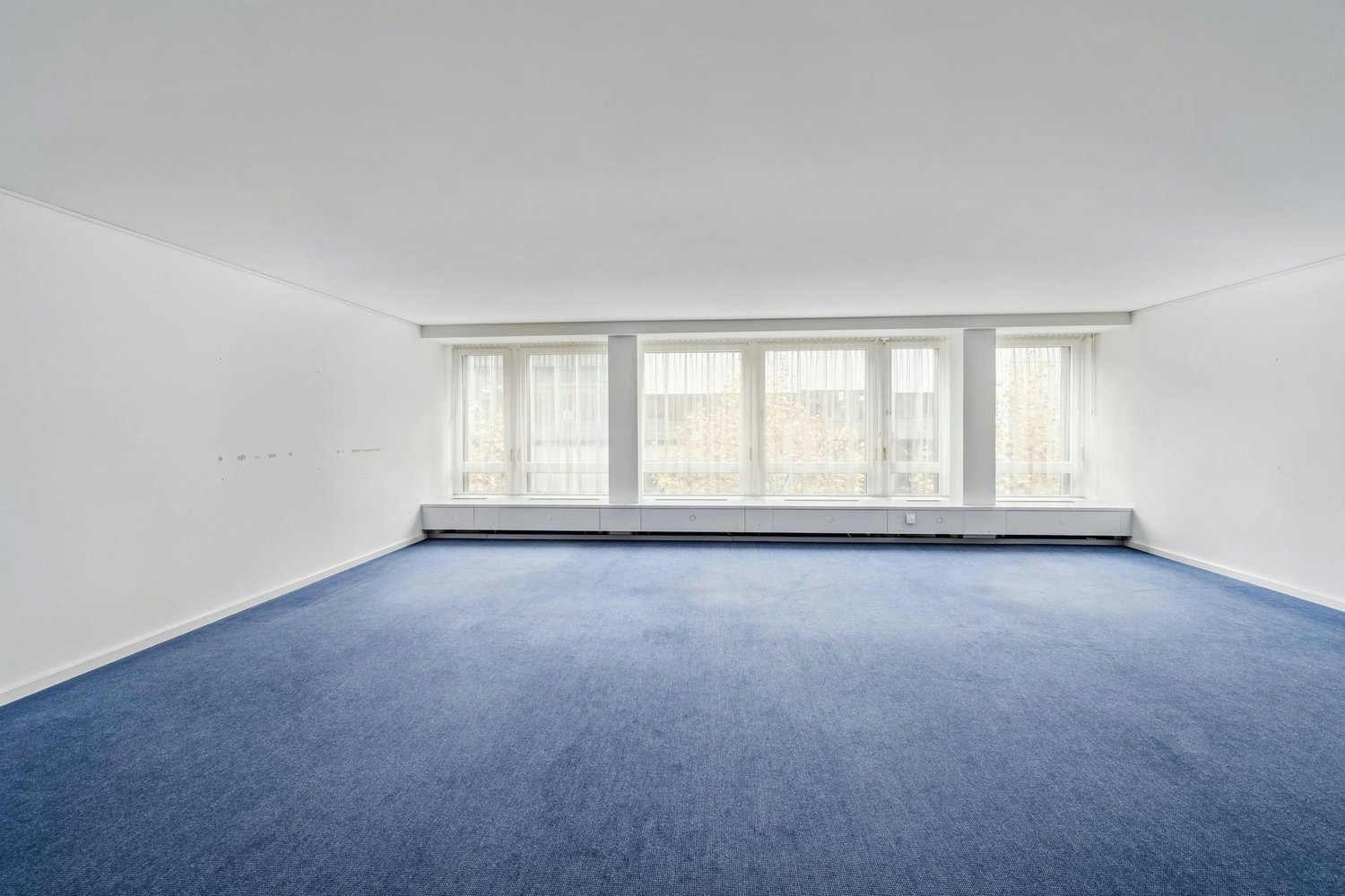 277m² office, foto 3 di 10