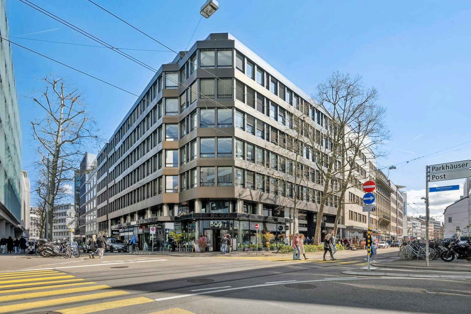 277m² office, foto 1 di 10