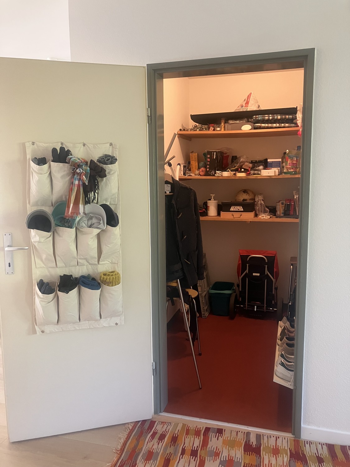 Room in a shared flat, foto 5 di 9