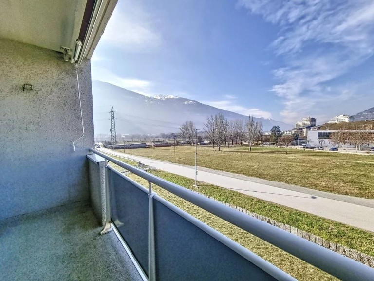 Appartamento di 4 locali, foto 2 di 7
