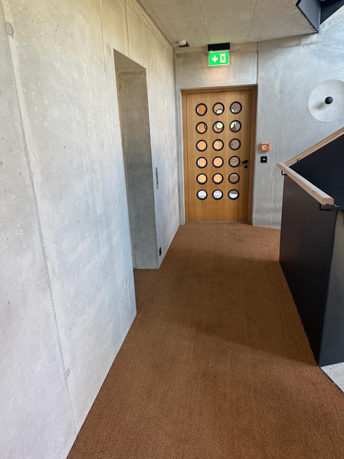 33m² commerciale