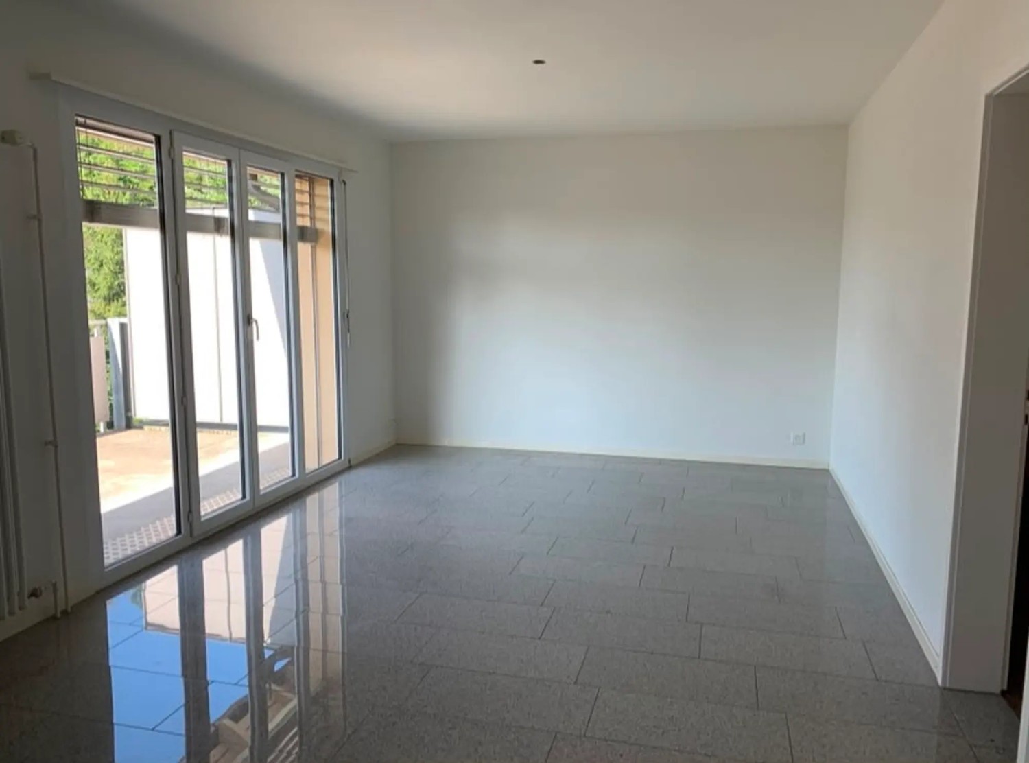 appartamento di 3 locali, foto 1 di 7