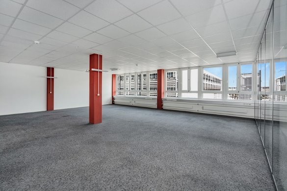 830m² ufficio, foto 3 di 10
