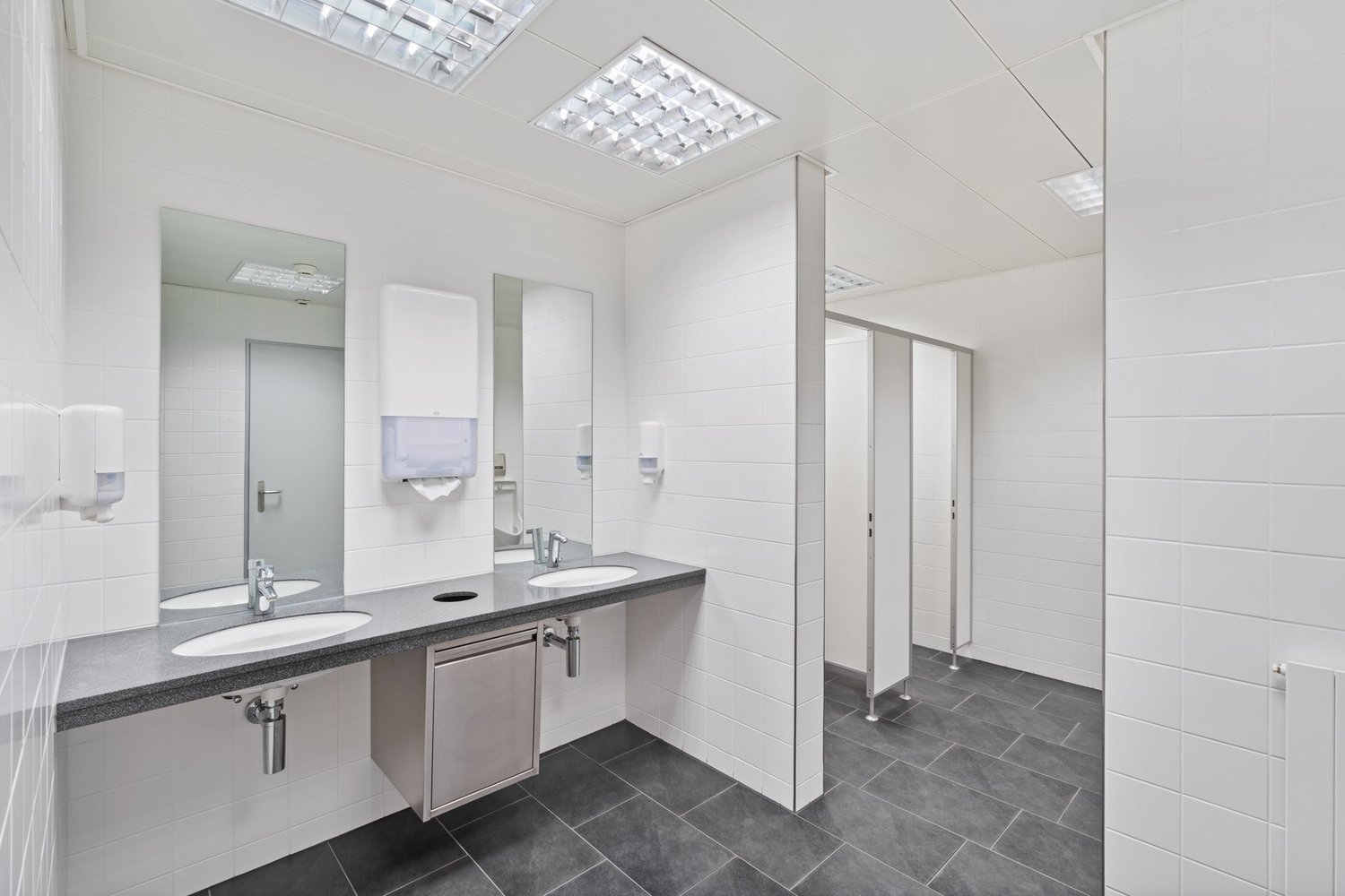 950m² ufficio