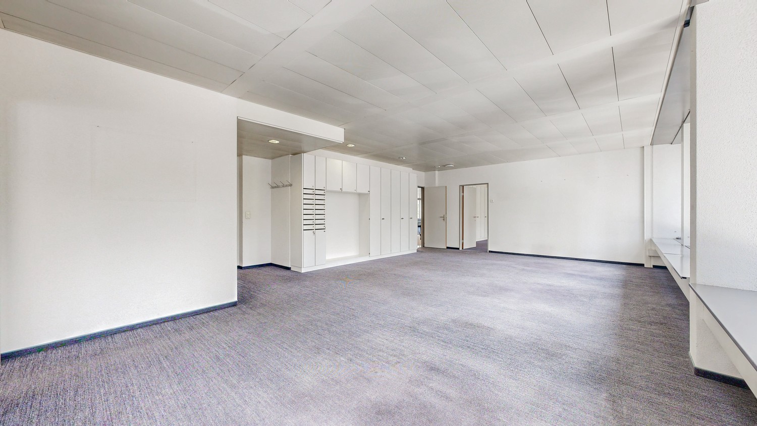 456m² ufficio