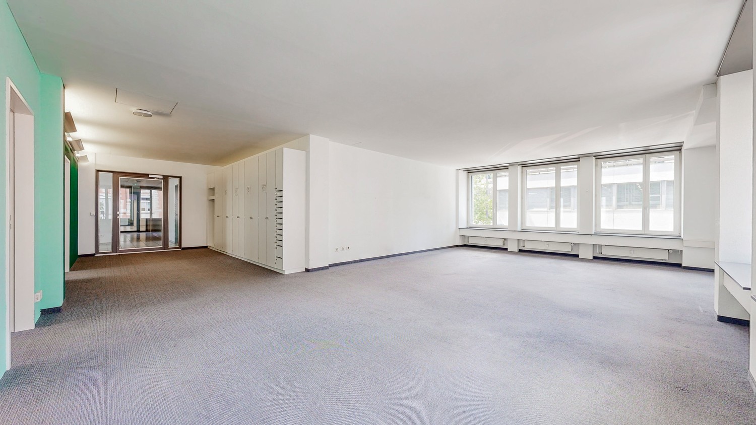 456m² ufficio