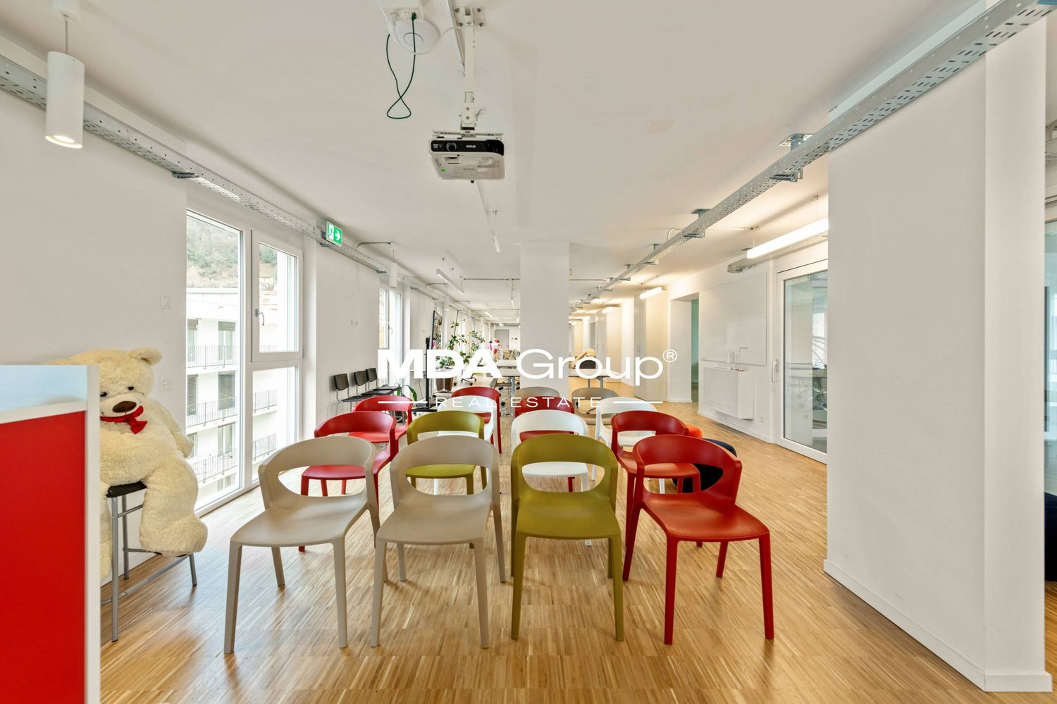457m² bureau