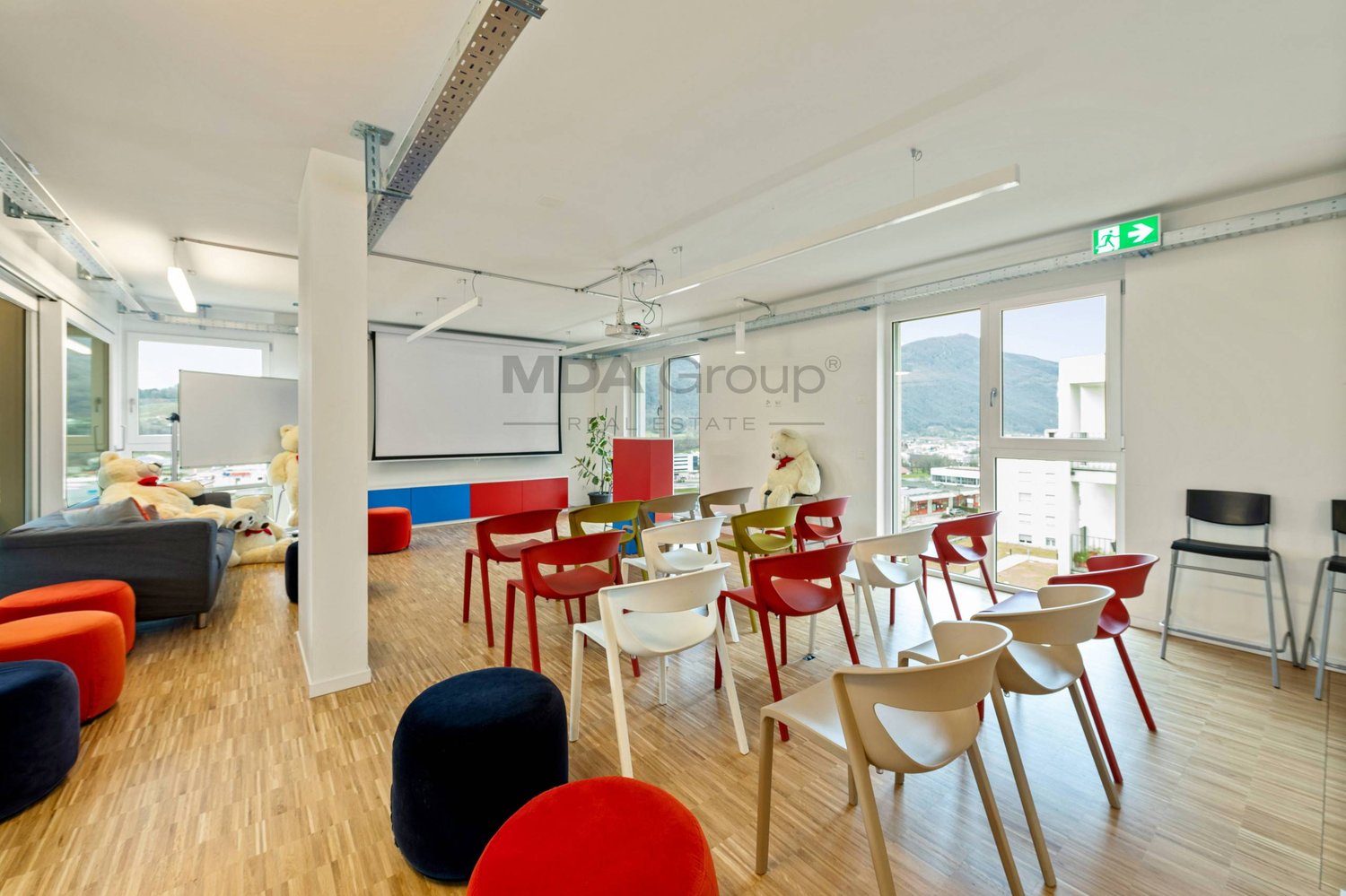 457m² bureau