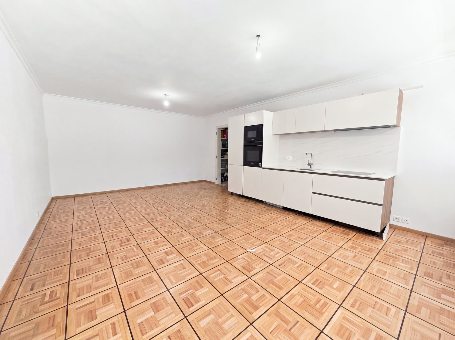 Appartamento di 4 locali, foto 3 di 10