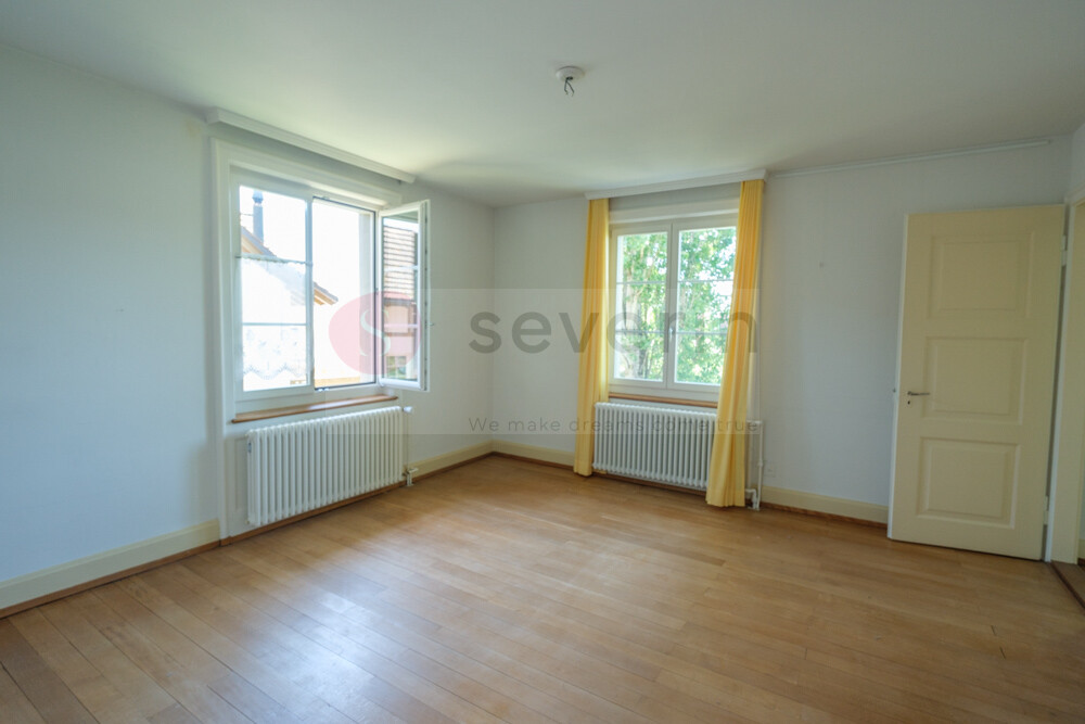 8 ½ rooms villa