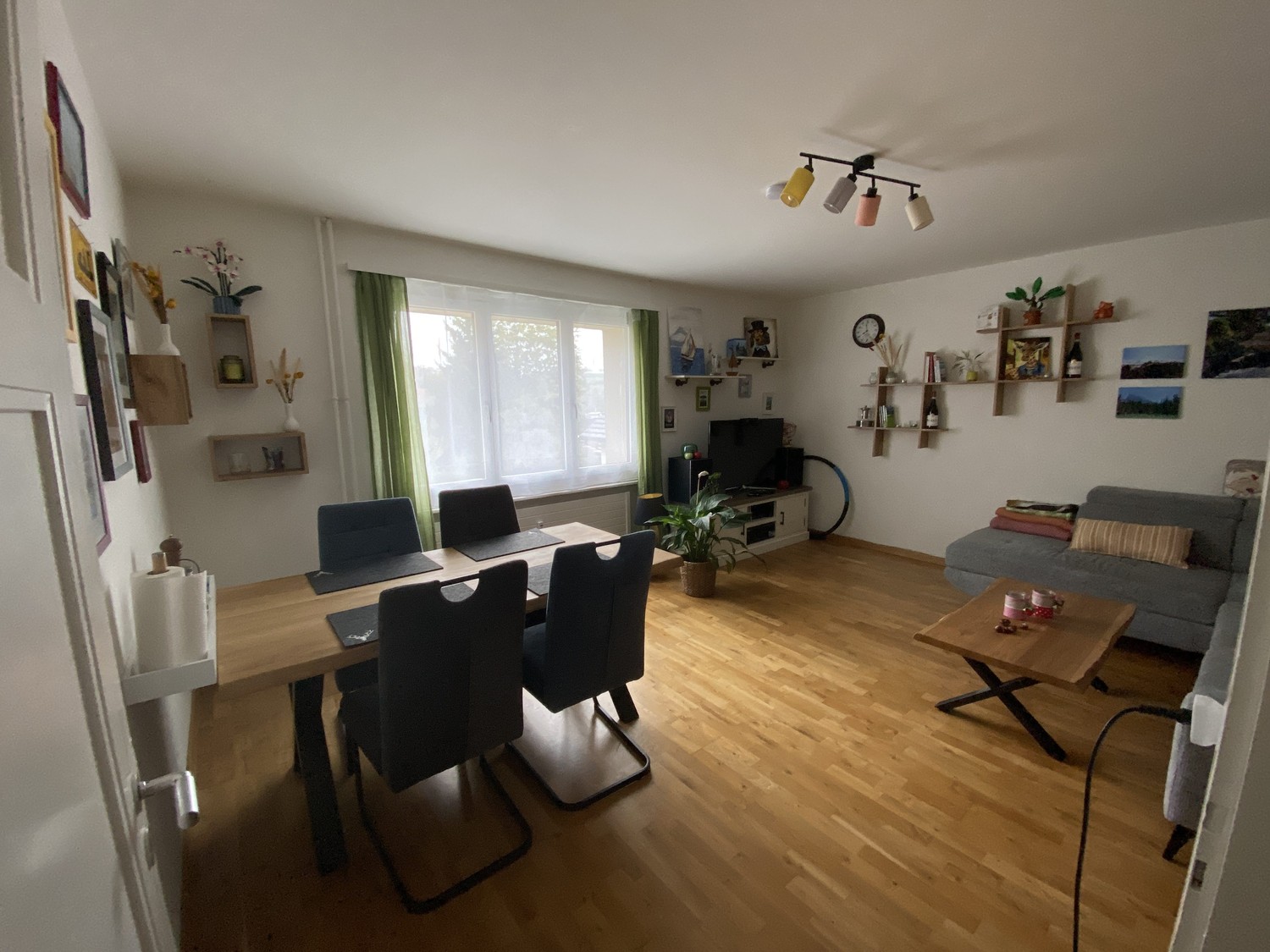 Appartamento di 2 ½ locali, foto 1 di 10