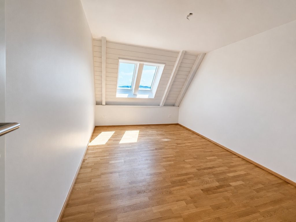 4 ½ rooms apartment, foto 7 di 9