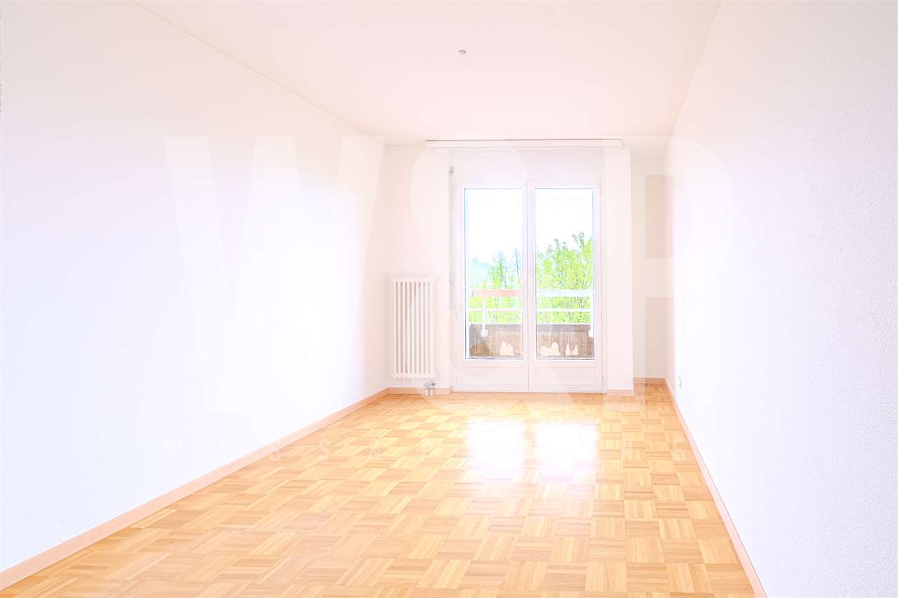 5 ½ rooms apartment, foto 7 di 10