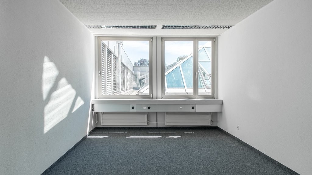 295m² ufficio