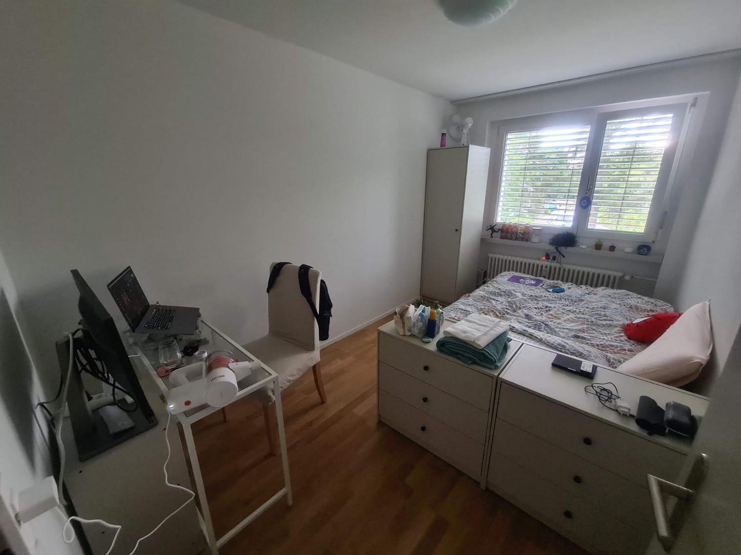 Stanza in un appartamento condiviso, foto 2 di 4