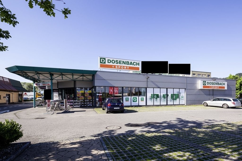 849m² shop