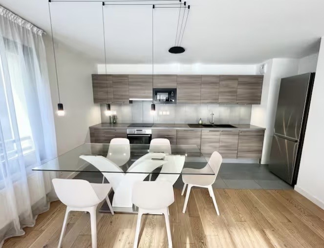 Appartamento di 5 locali, foto 7 di 8