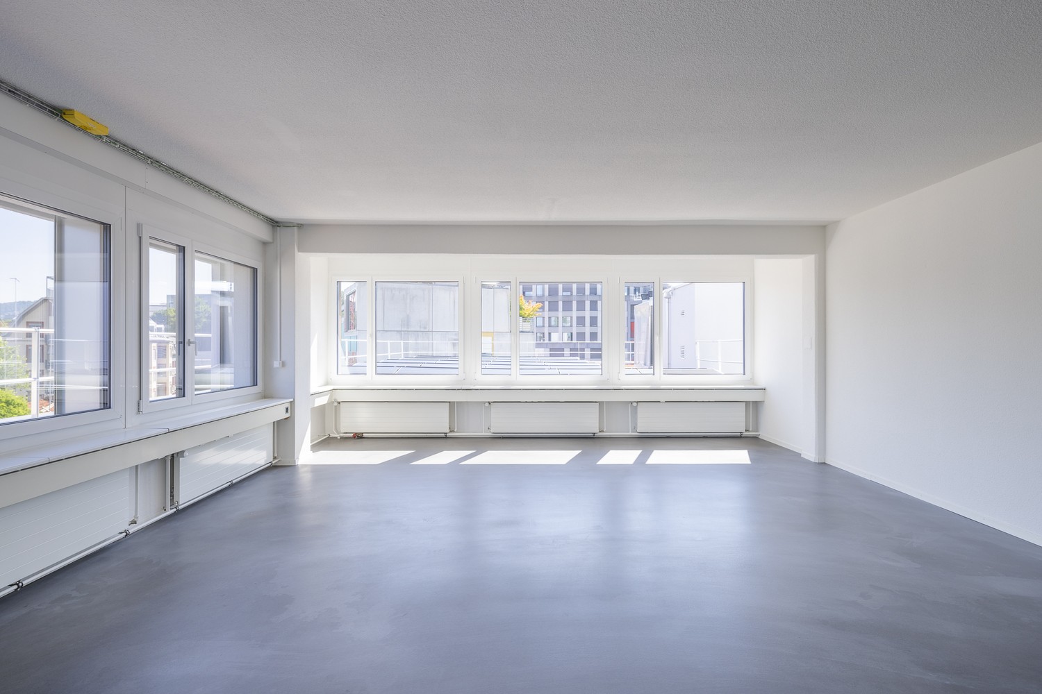 241m² ufficio
