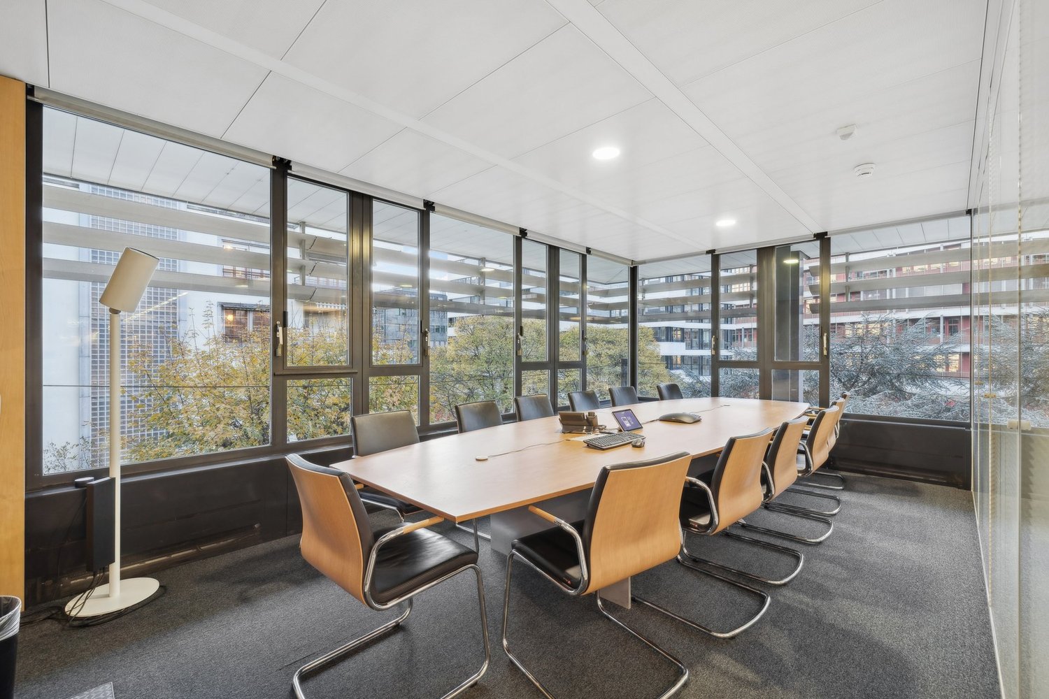 2000m² ufficio, foto 5 di 10