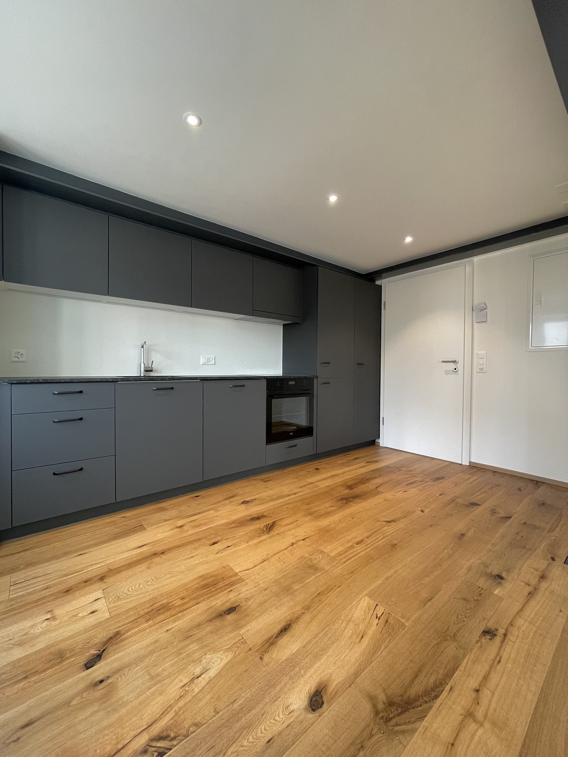 75m² commerciale