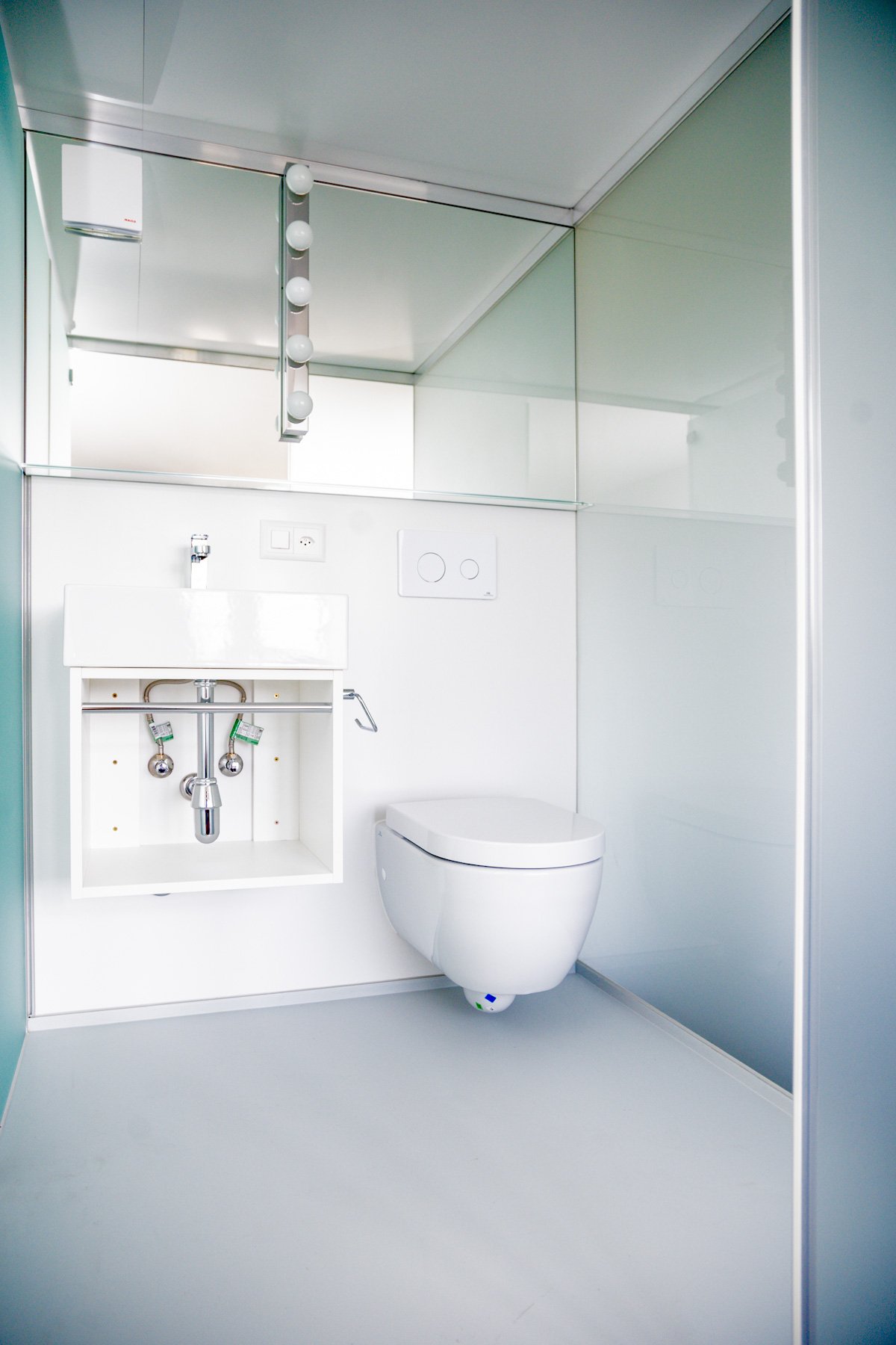 1 room furnished flat, foto 7 di 10