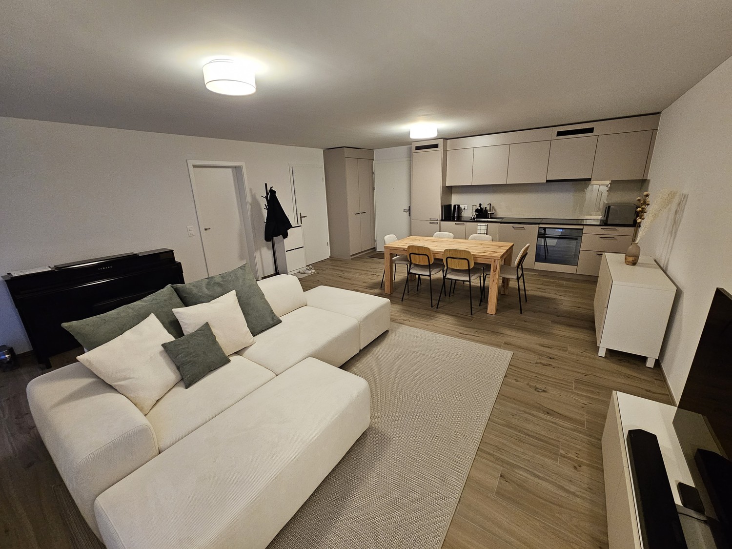 Appartamento di 2 ½ locali, foto 1 di 10