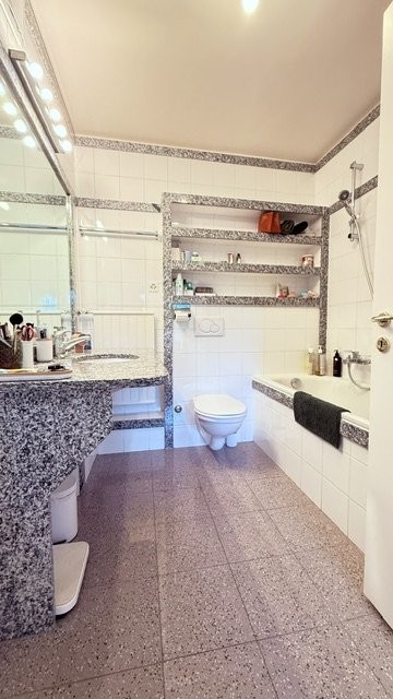 appartamento di 6 locali, foto 6 di 10