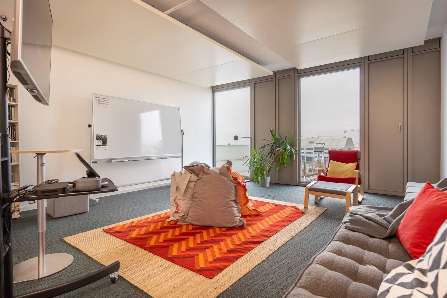 ufficio di 2100m²