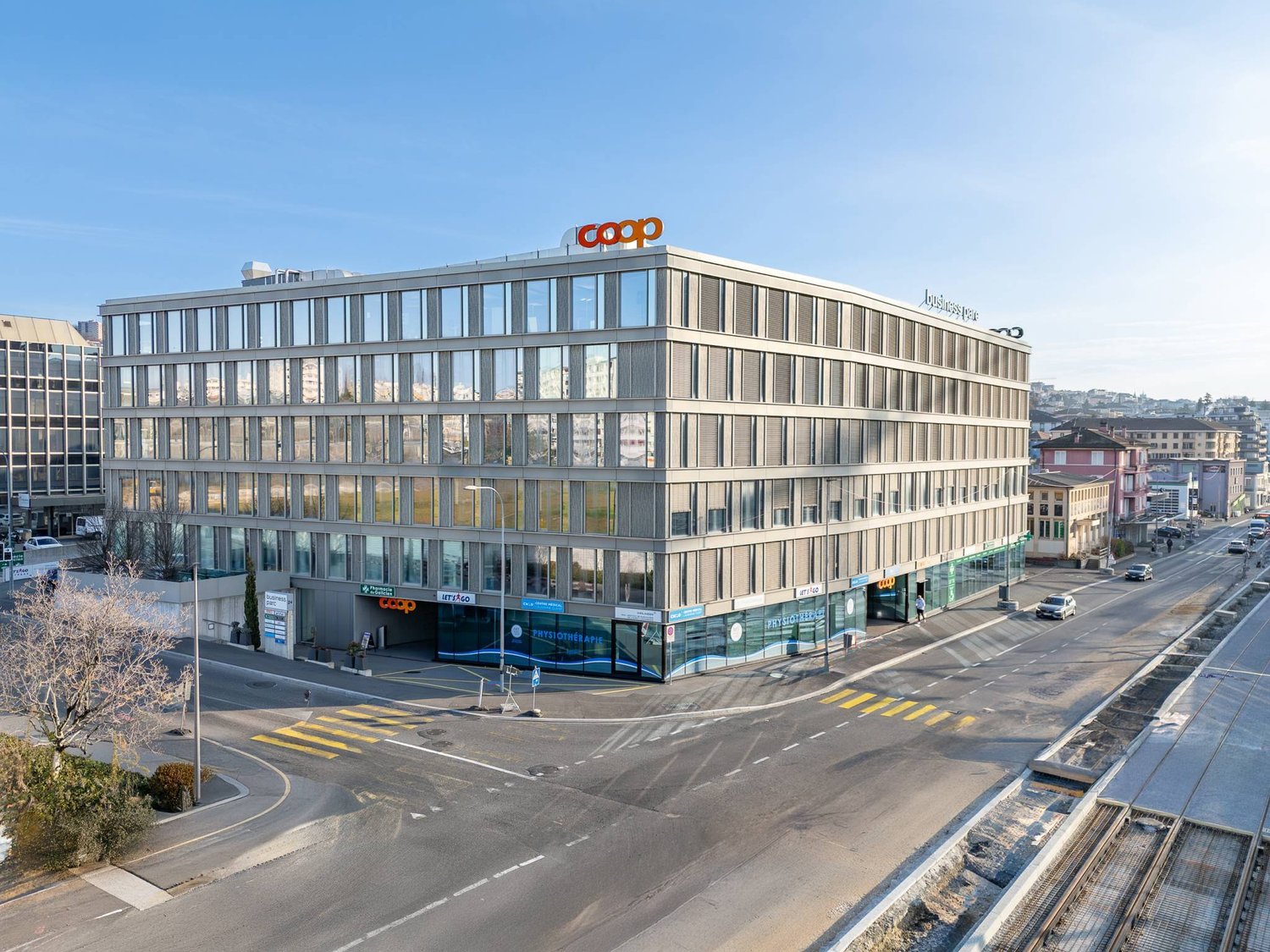 ufficio di 2100m²