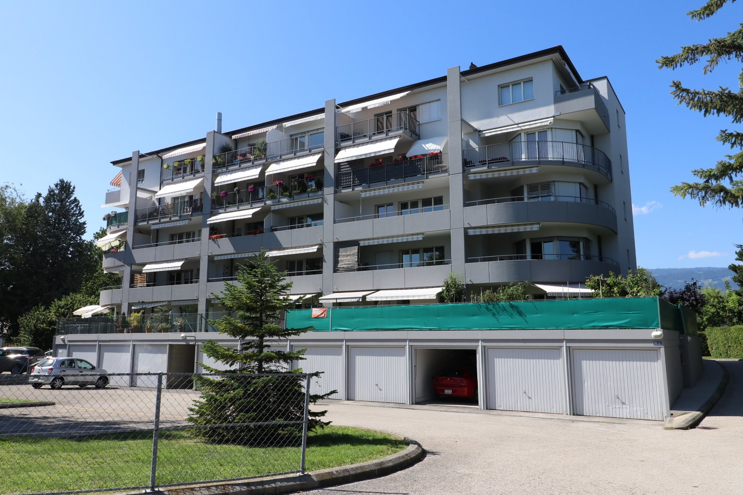 Appartamento di 2 ½ locali, foto 1 di 10