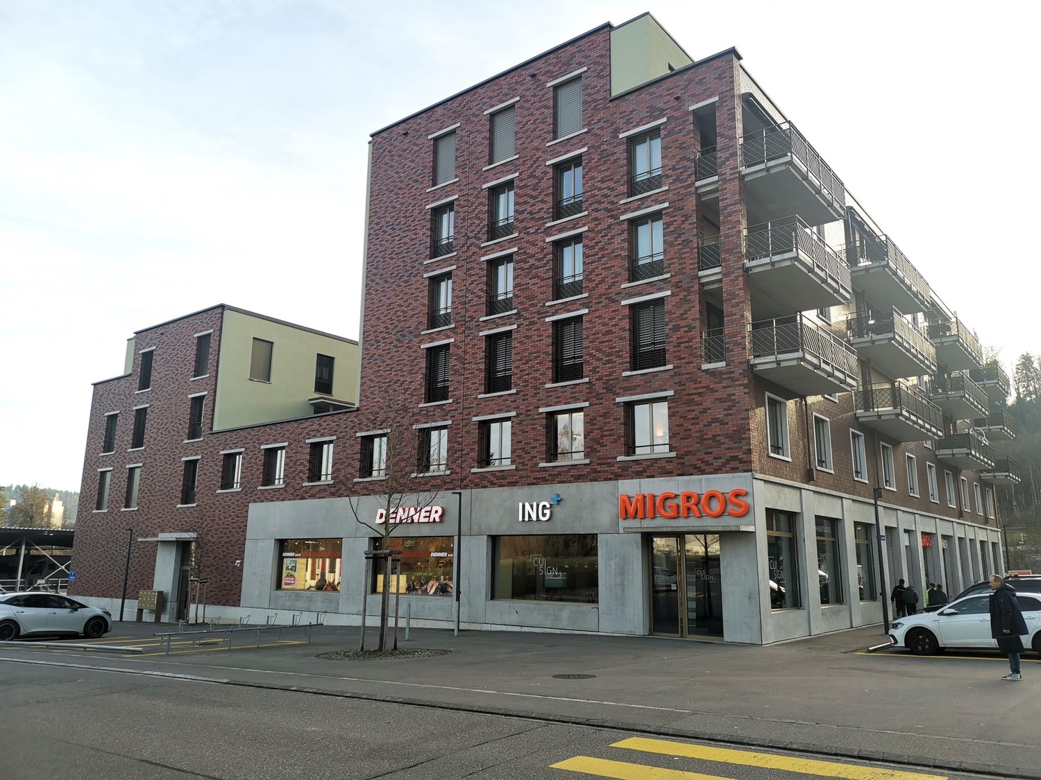 Posto per biciclette coperto, foto 3 di 3