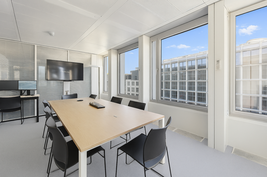 809m² ufficio, foto 3 di 4