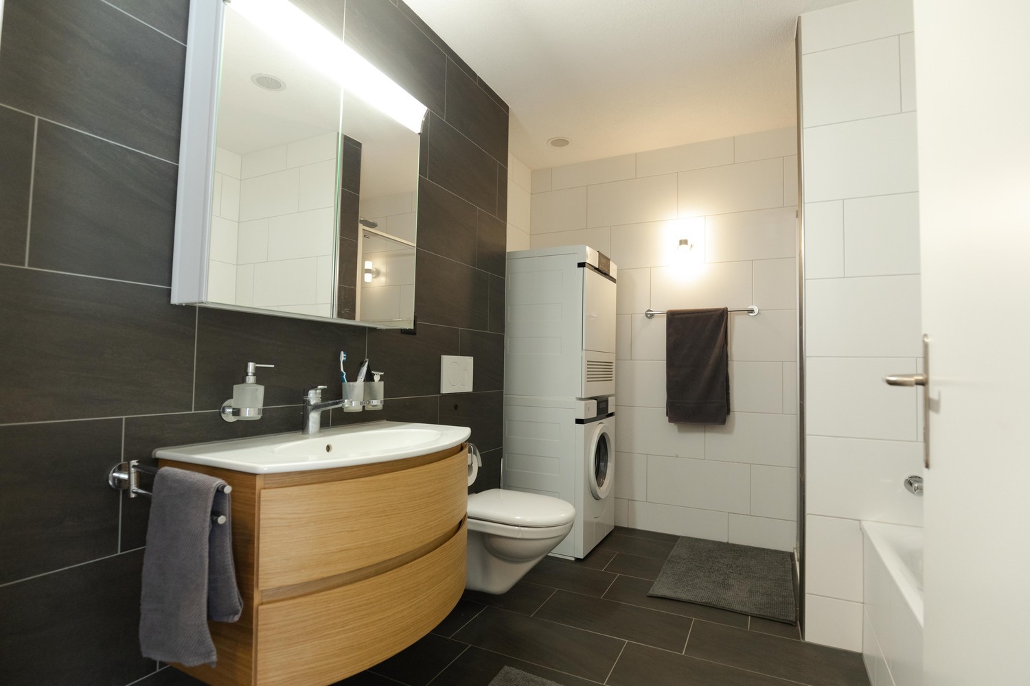 Appartamento di 2 ½ locali, foto 1 di 5