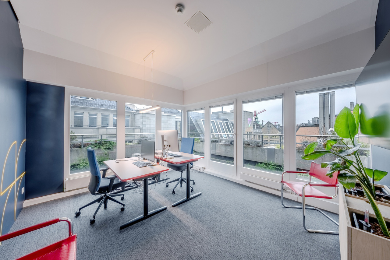 528m² ufficio
