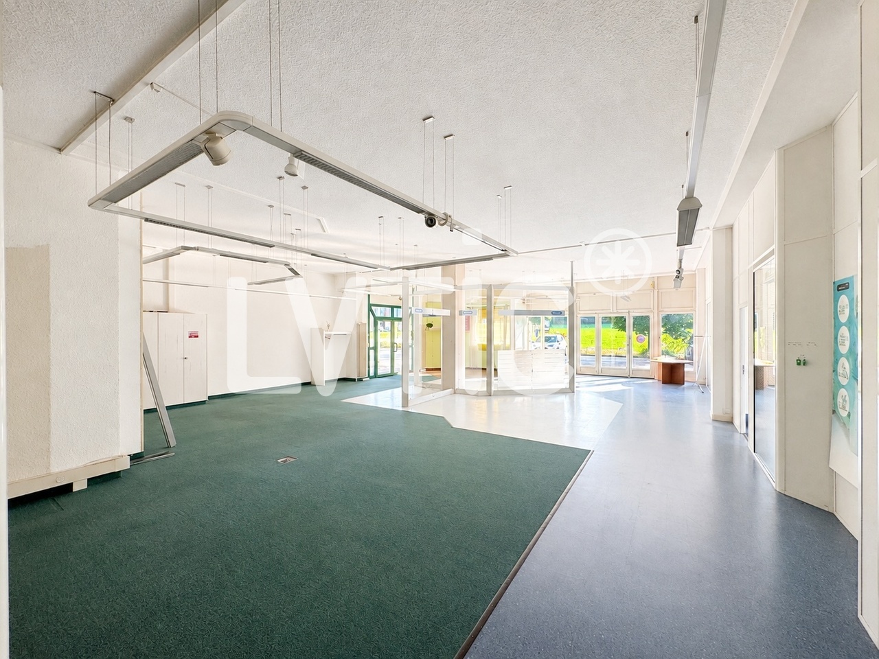 700m² atelier