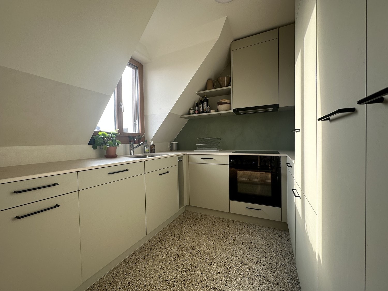 Appartamento arredato di 3 ½ locali, foto 3 di 10