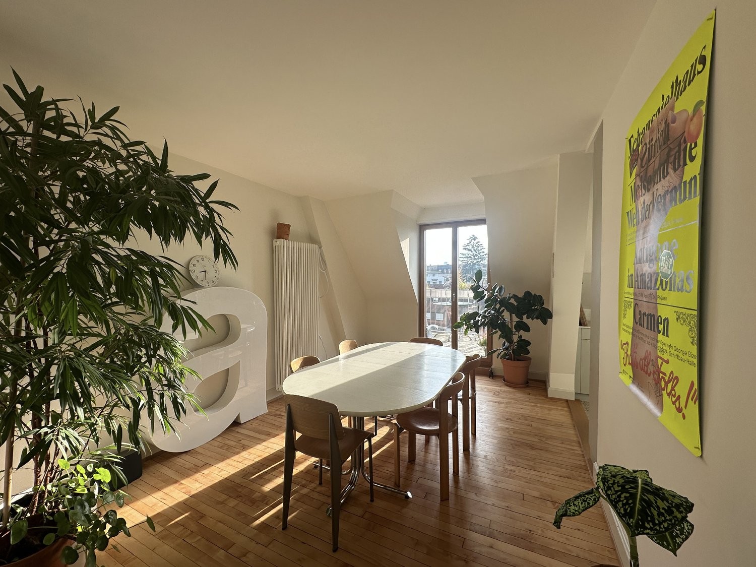 Appartamento arredato di 3 ½ locali, foto 2 di 10