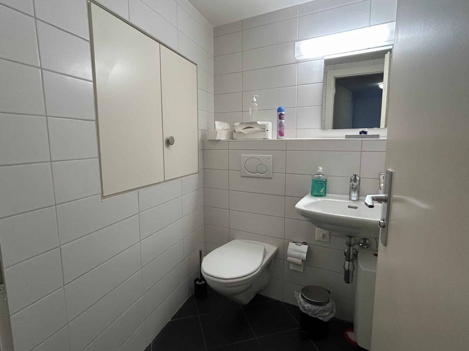 58m² office